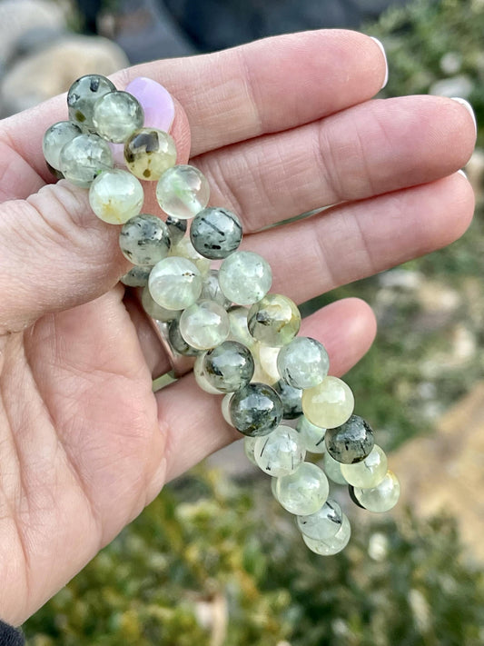 Prehnite with Epidote 8mm