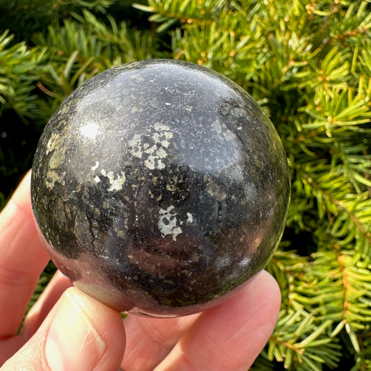Nuummite Sphere